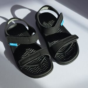 Native Sugarlite Toddler Black Sandals 8 8C